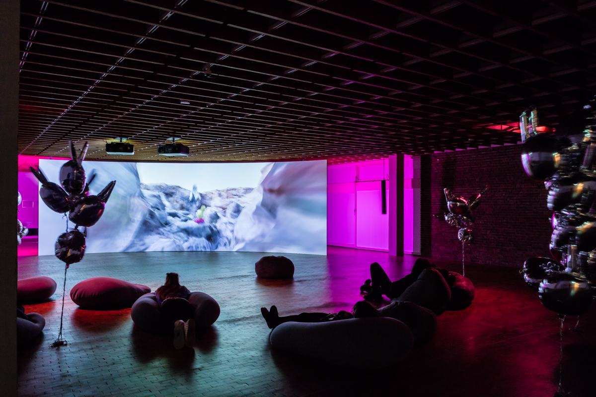 ↑ **duckrabbit.tv** at the Akademie der Künste, transmediale 2023. Photo Laura Fiorio.
